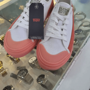 Levis Strauss Shoe