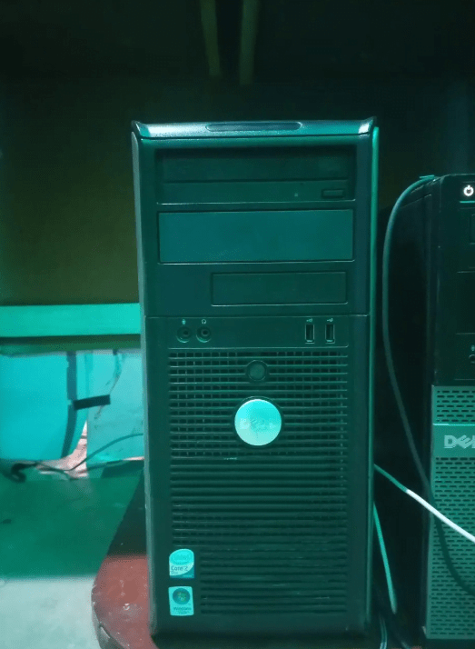 New Desktop Computer Dell 3GB Intel Core 2 Duo HDD 500GB