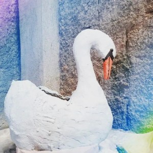 Swan Flower Pot Graden | Balcony | Indoor Outdoor