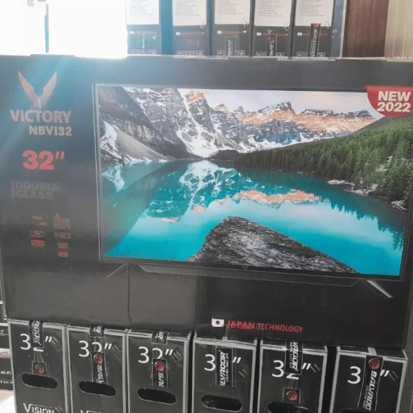 Victory 32 Deble Glass