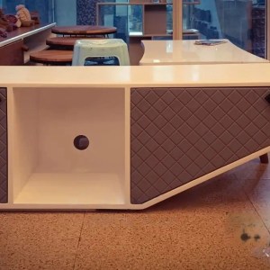 በሚገር ጥራት የቀረበ ቲቪ እስታንድ