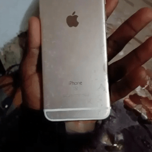 Apple iPhone 6s 32 GB Gold