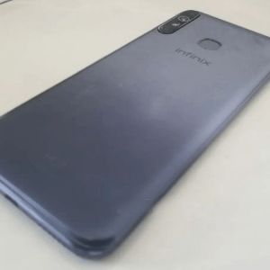 Infinix Hot 8 32 GB Silver