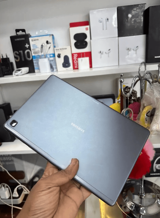 New Samsung Galaxy Tab A7 10.4 (2022) 64 GB Silver