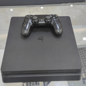 Playstation 4 Slim